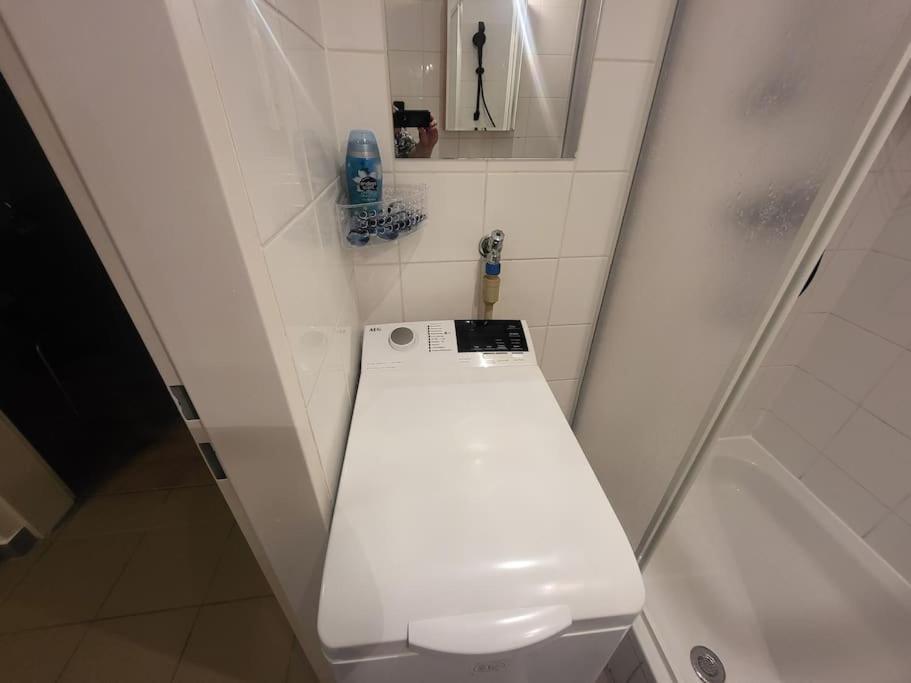 Exklusive Gartenwohnung ウィーン エクステリア 写真