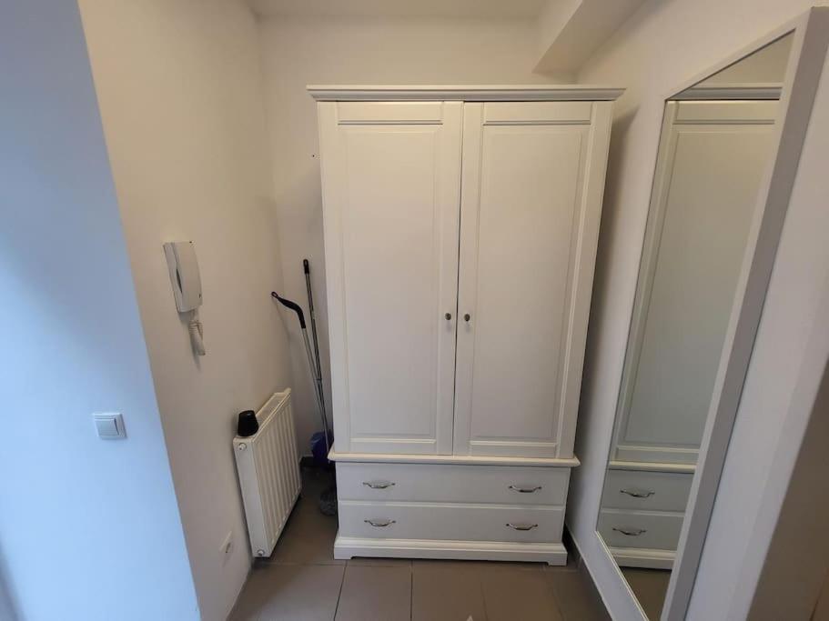 Exklusive Gartenwohnung ウィーン エクステリア 写真